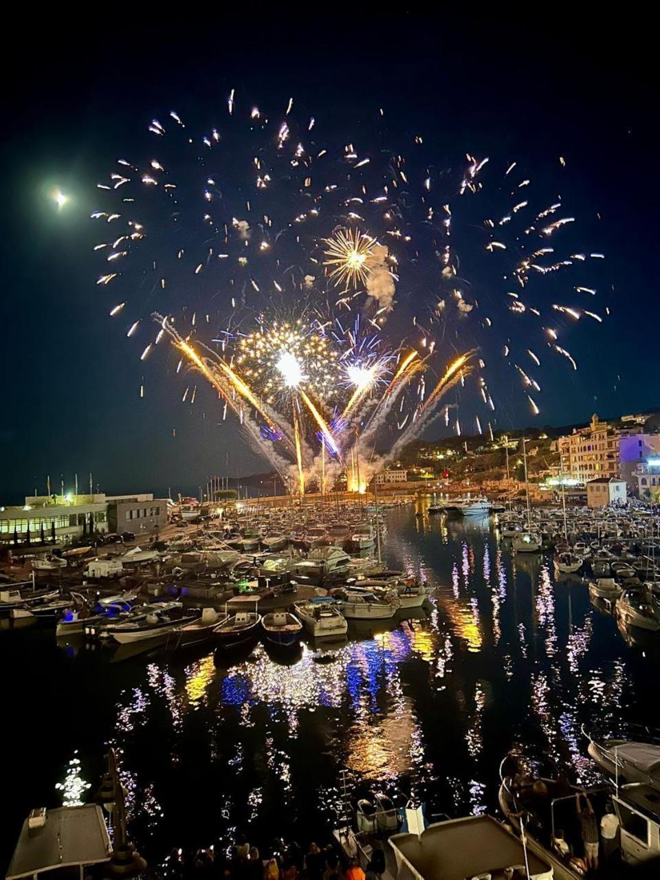 Le Rooftop Par Dodo-A-Cassis Luaran gambar